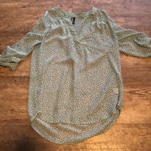 Maurice’s size M tunic